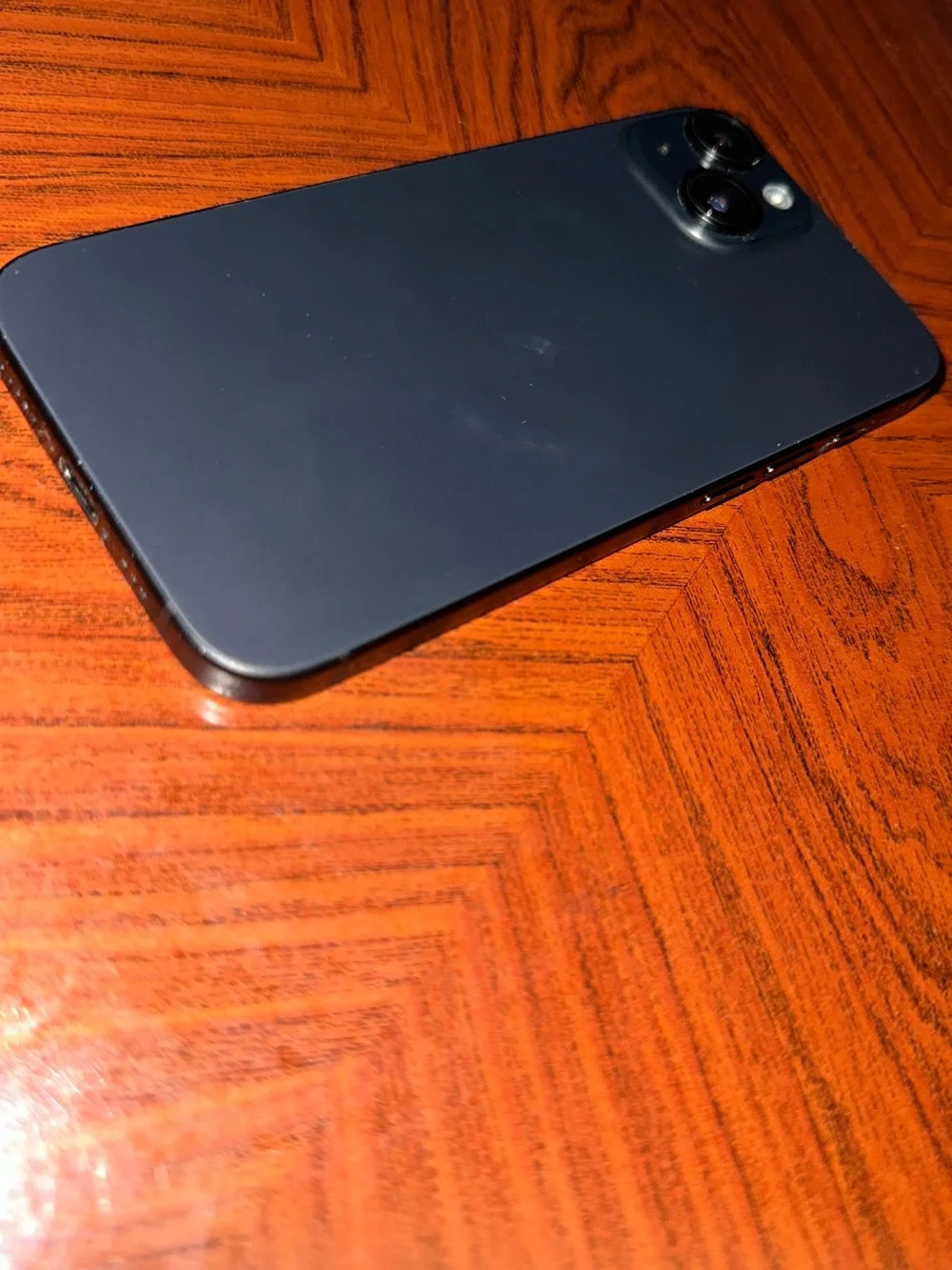 Apple iPhone 15 128gb Black Front with Crispy Edge Display T-Mobile Carrier Only